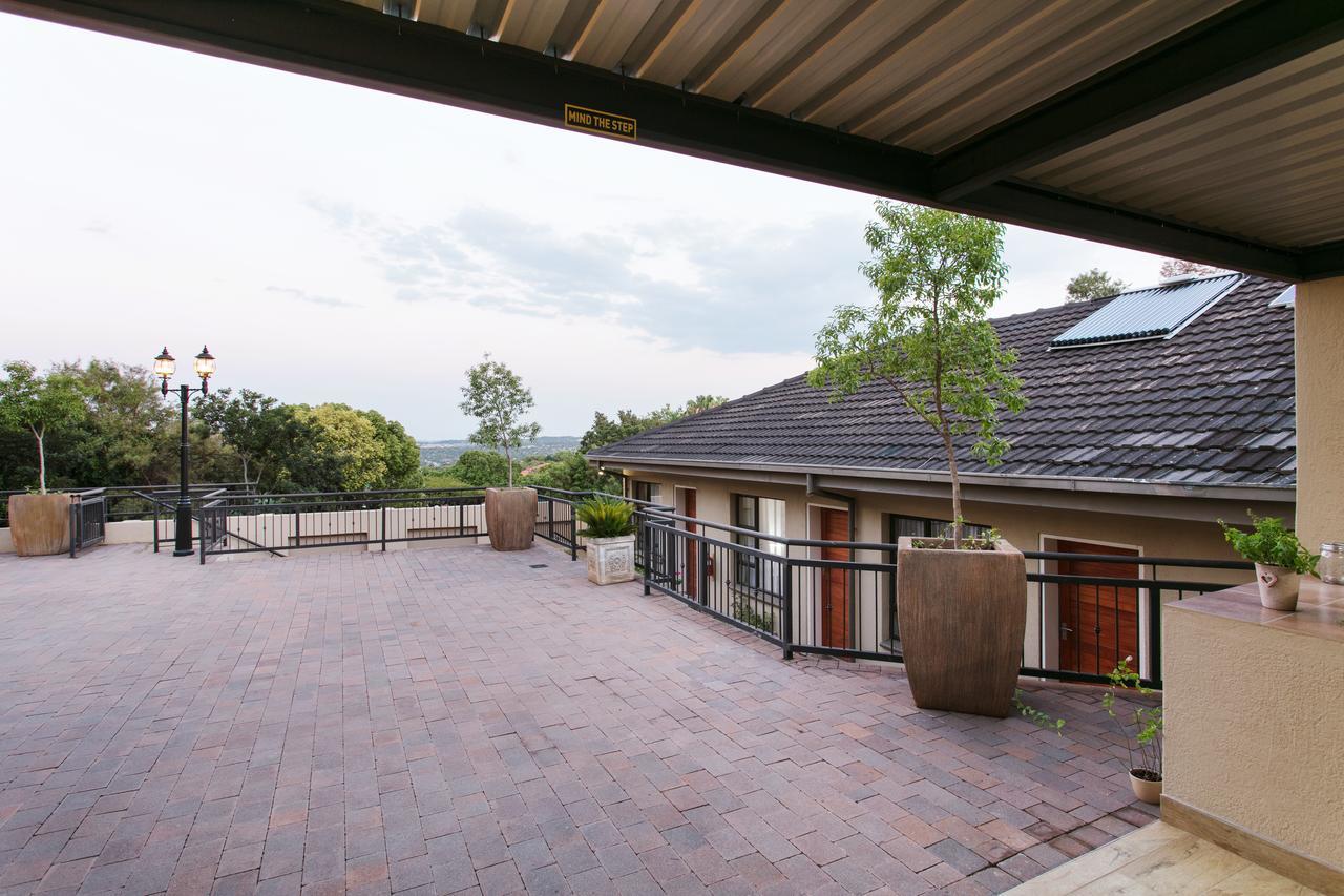 Lavenders At Constantia Guest House Pretoria-Noord Dış mekan fotoğraf